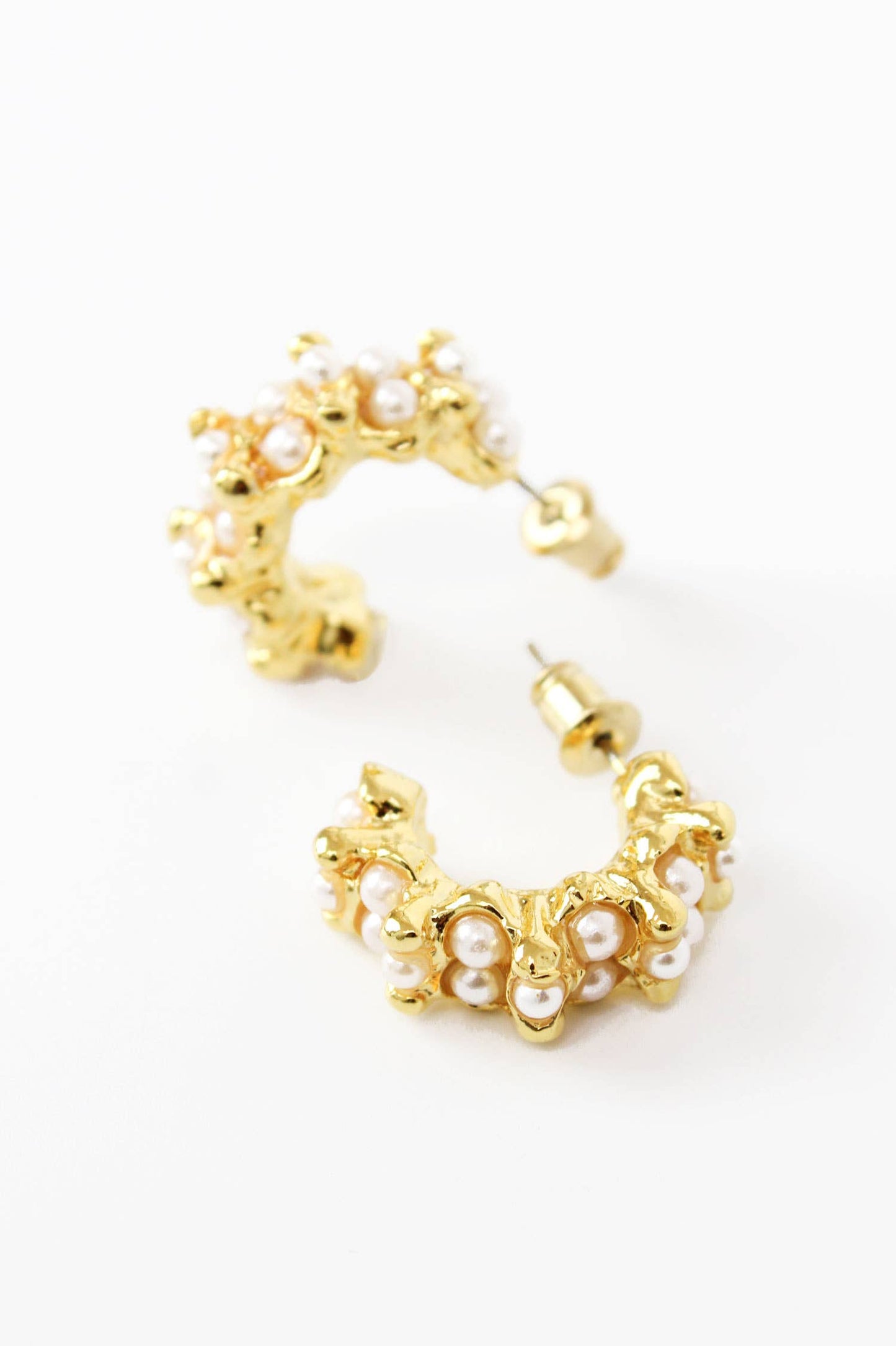 My Doris - PEARL CLUSTER GOLD HOOPS